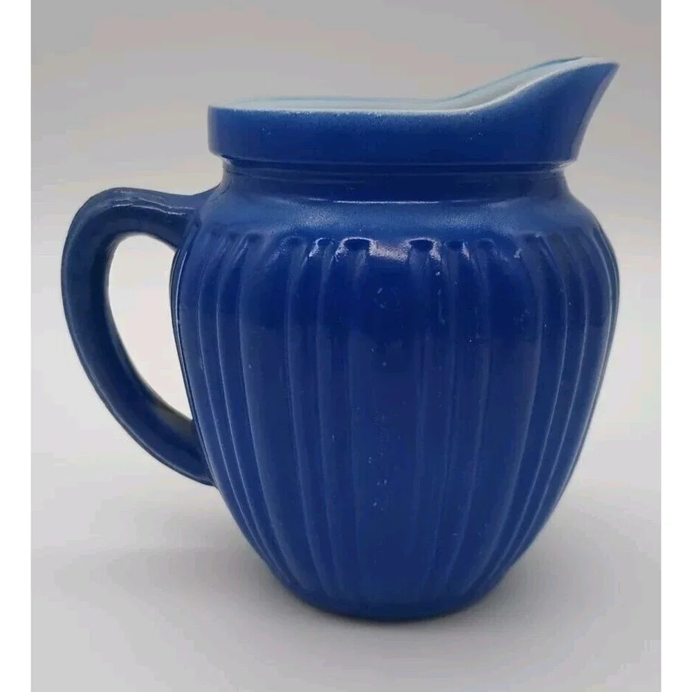 Hazel Atlas Moderntone Platonite Colbalt Blue Glass Creamer. 4.25